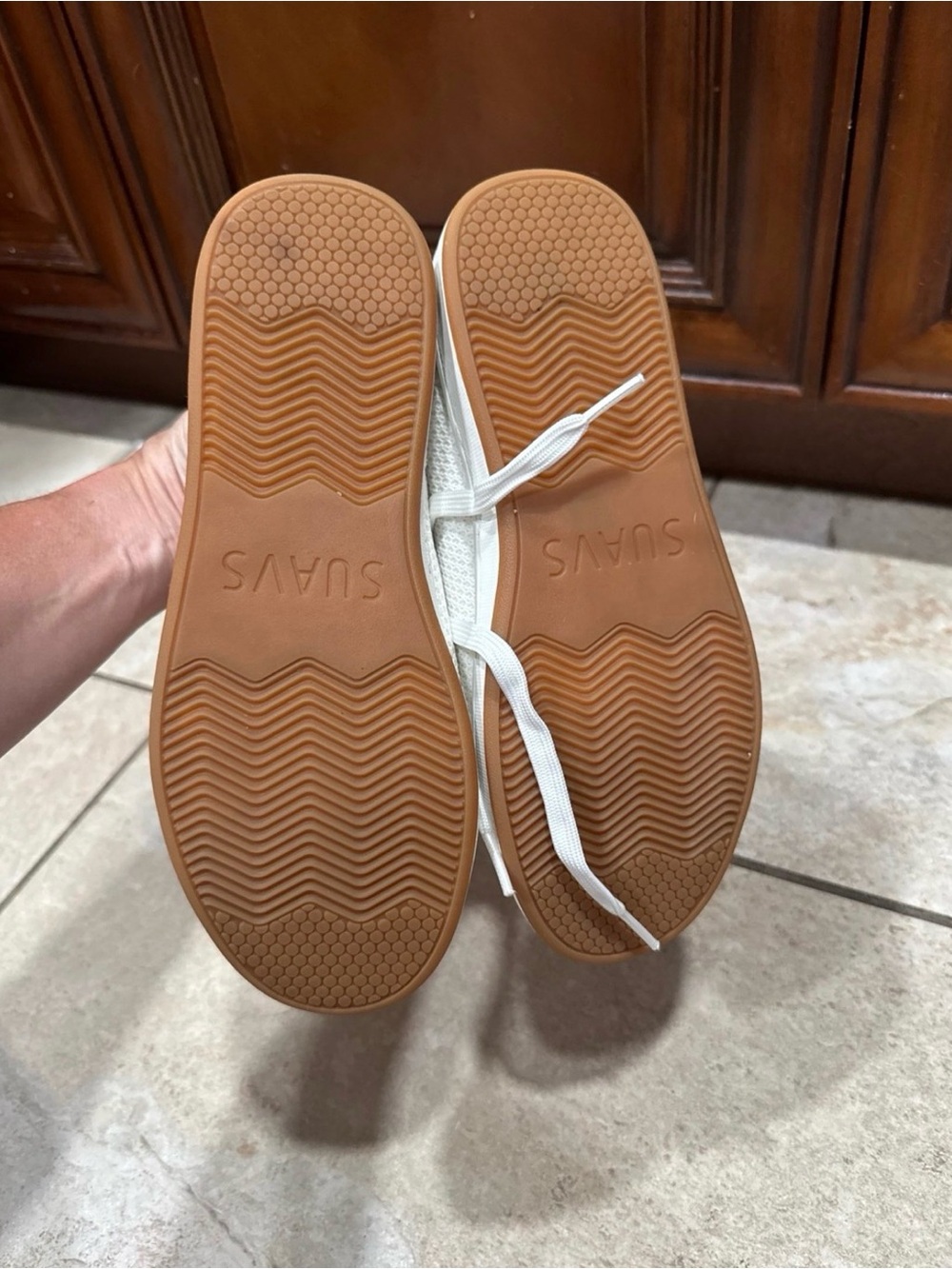 Suavs The Original Sneaker Women’s Size 7 - Picture 6 of 9